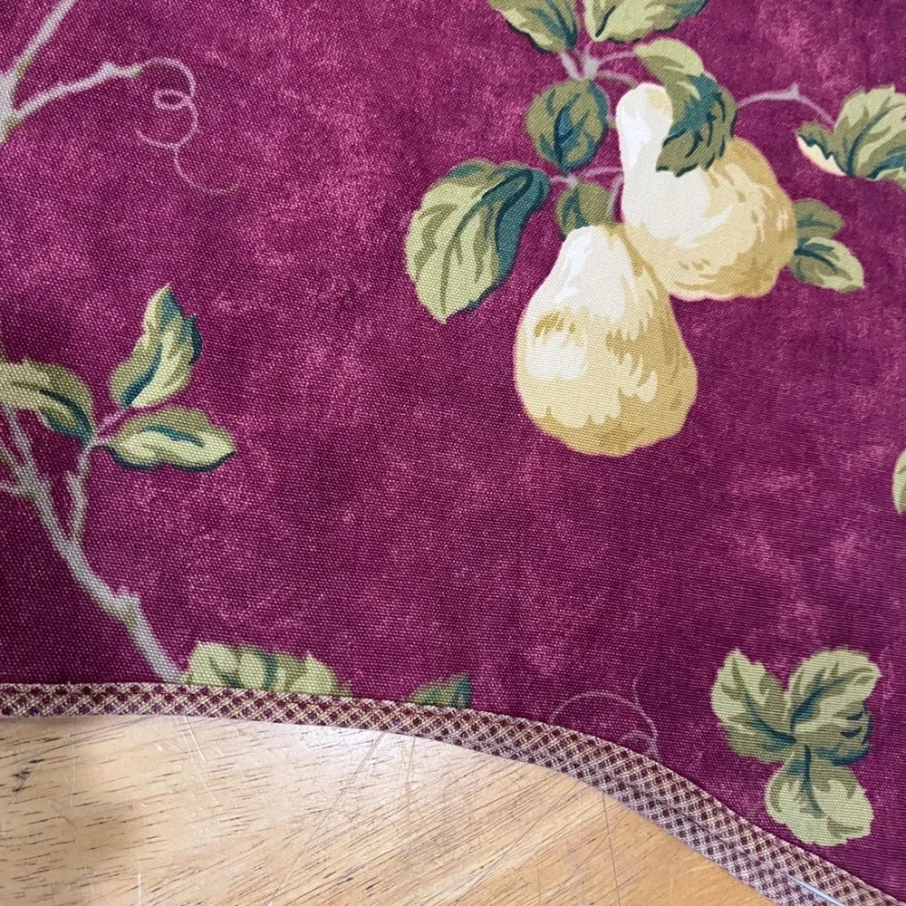 Vtg‎ Waverly Home Minstral Buckingham Burgundy Fruit Scalloped Valance 80x20